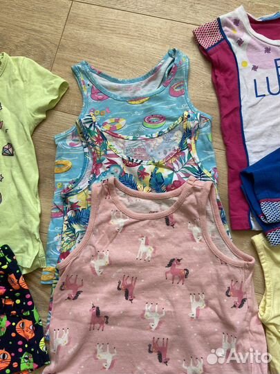 Вещи для девочки 92р, (3 платья,майки, футболки)