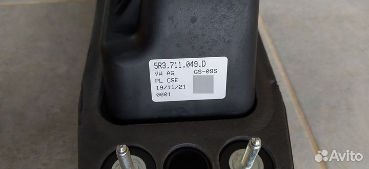 Кулиса кпп Volkswagen Tiguan 2017