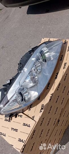 Фары передние Мазда 6