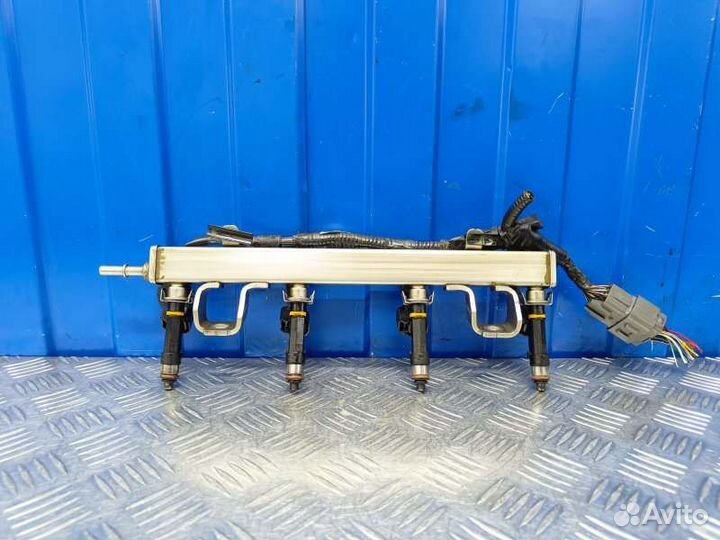 Топливная рампа Mazda 6 GH 2.0 LF-VE 2009