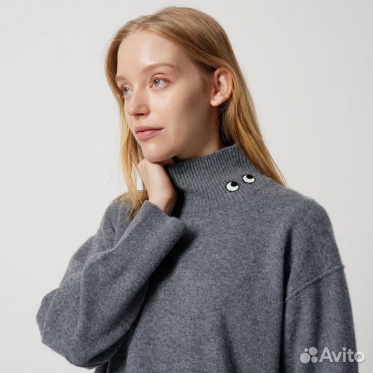 Uniqlo Кашемировый свитер Anya Hindmarch. XL