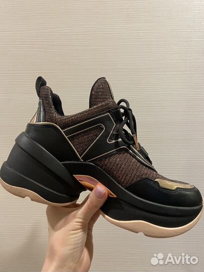 Michael kors кроссовки 38