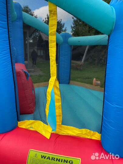 Детский надувной батут с горкой