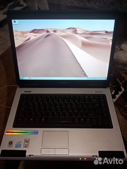 Ноутбук Toshiba рабочий шустрый в отличном сост