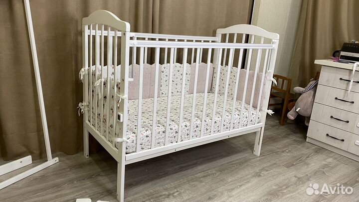 Детская кроватка + матрас