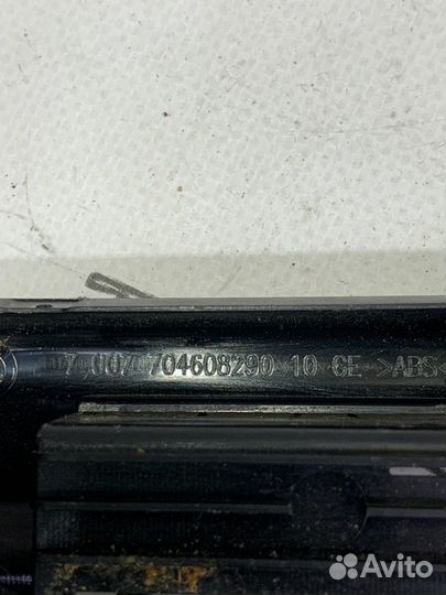 Накладка сиденья передняя правая Bmw 745 E65