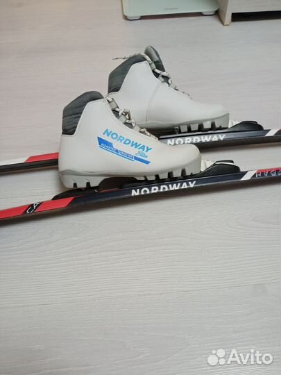 Беговые лыжи