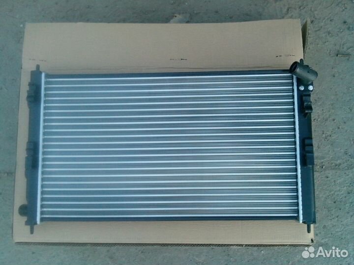 Радиатор охлаждения Citroen C4 Aircross