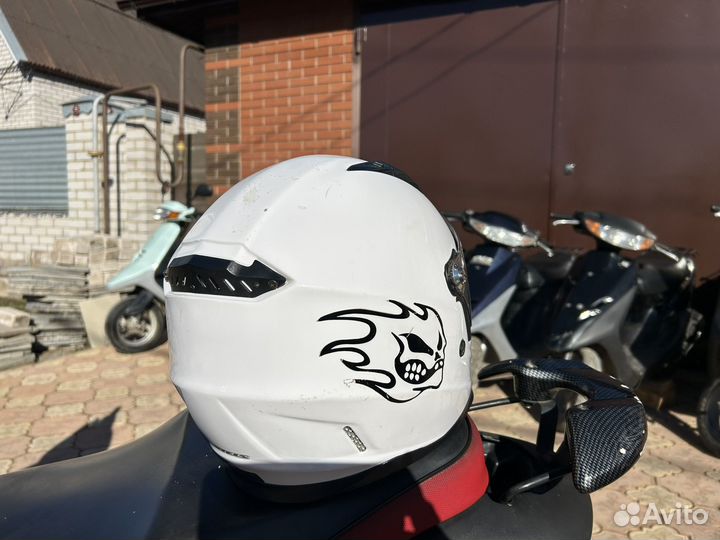 Шлем мотоциклетный