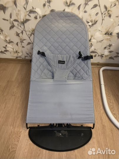 Шезлонг для новорожденных