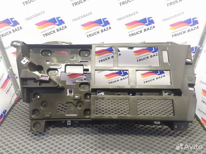 Элемент консоли фш4 Volvo FH