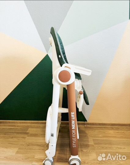 Стул для кормления happy baby berny