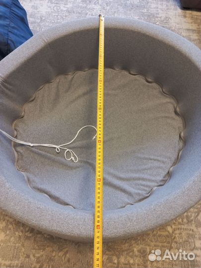 Сухой бассейн с шариками