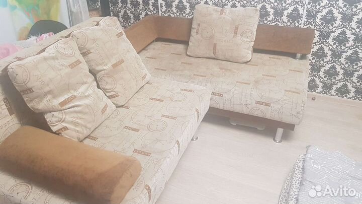 Угловой диван-кровать