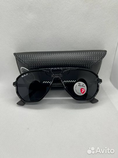 Солнцезащитные очки ray ban