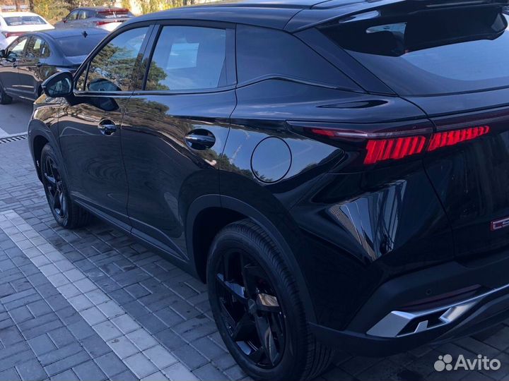 OMODA C5 1.5 CVT, 2023