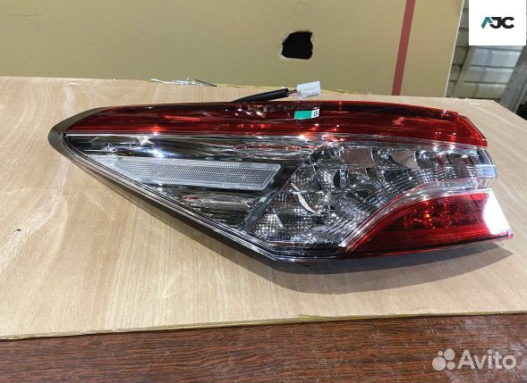Фонарь задний левый диодный Toyota Camry 70