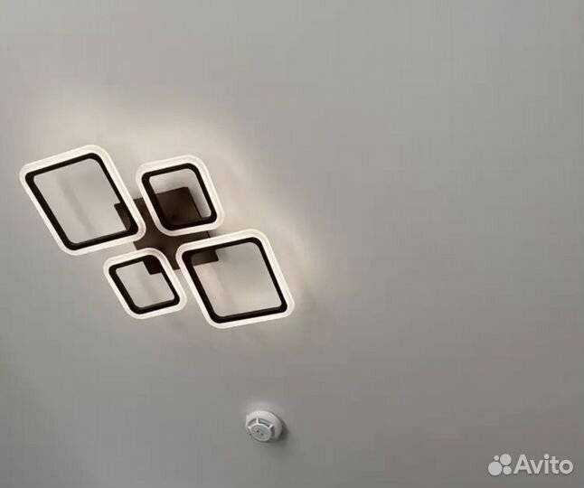 Люстра потолочная