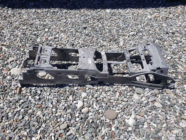 Кронштейн центральной консоли для Audi A8 D4