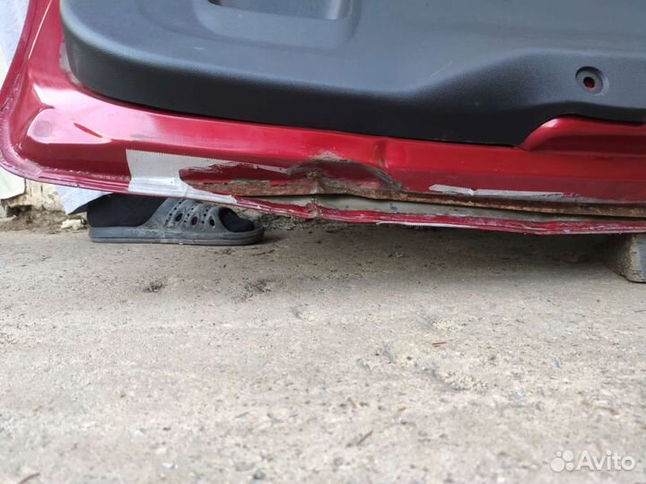 Задняя дверь на Пежо 308 sw универсал