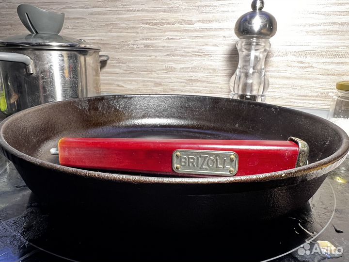 Сковорода чугунная 26см со съёмной ручкой Индукция