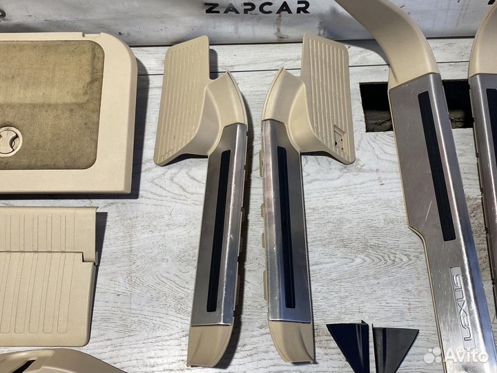 Lexus LX570 Обшивки салона