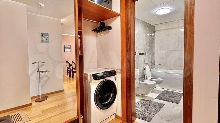 1-к. квартира, 61,9 м², 3/13 эт.