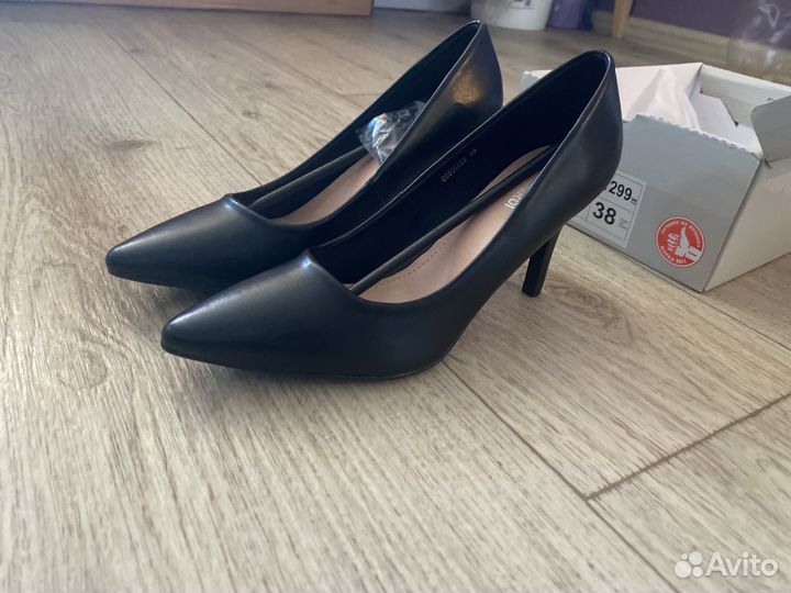 Туфли женские 38 размер новые