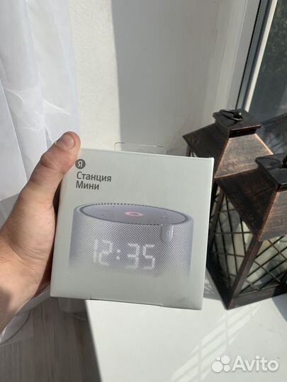 Яндекс.Станция Мини 2 с часами