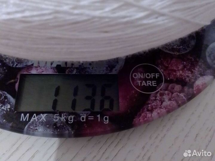 Крученая нить белая