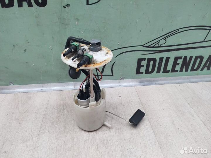 Топливный насос Citroen C-Crosser 2.2 2008-2013