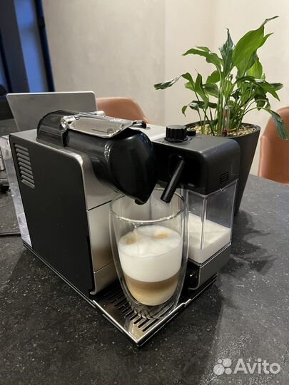 Капсульная кофемашина delonghi nespresso EN 520.S
