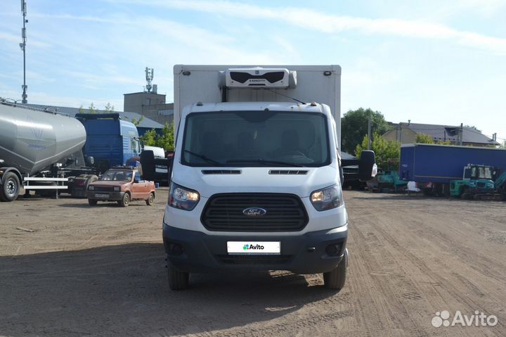 Ford Transit цельнометаллический, 2016