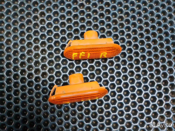 Повторитель поворотов ford fiesta v