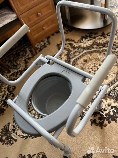 Кресло туалет для инвалидов новое