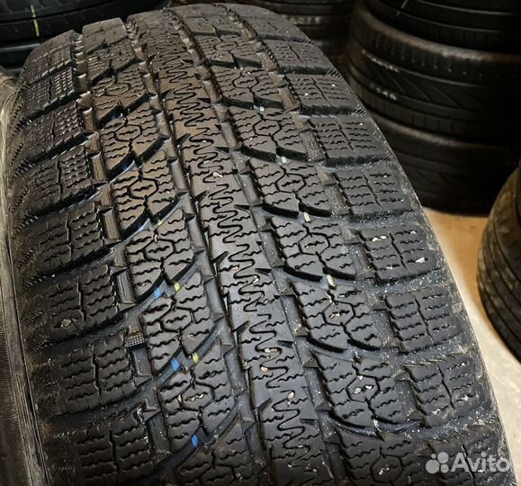 Toyo Observe GSi-5 235/55 R20