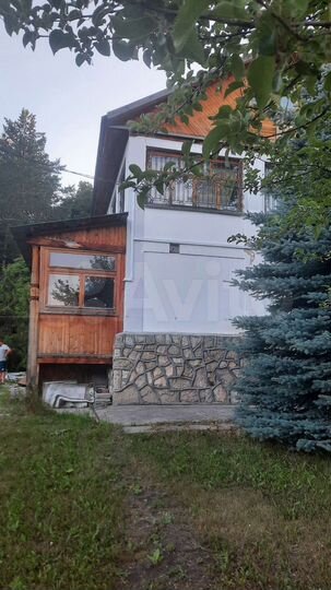 Дом 167 м² на участке 15 сот.