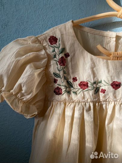 Платье на праздник для девочки