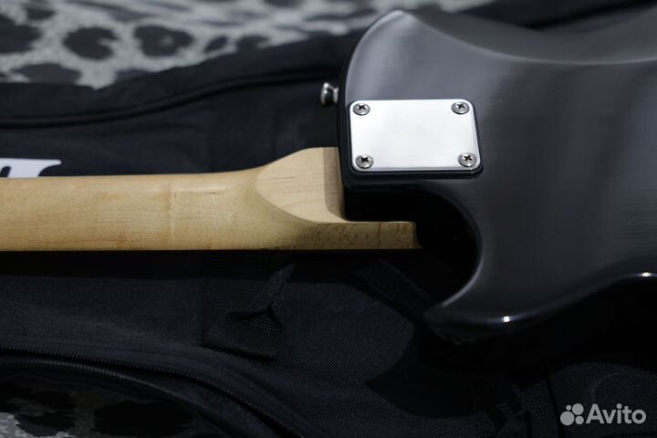 Электрогитара ibanez gart 60 les paul