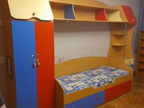 Комплект детской мебели кровать, шкафы, полка