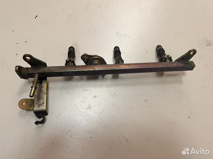 Демпфер топливной рампы infiniti QX56 (JA60)