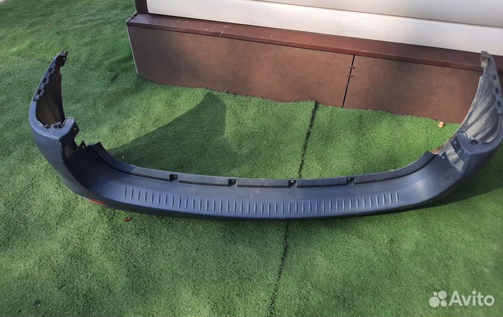 Задний бампер на LADA Largus