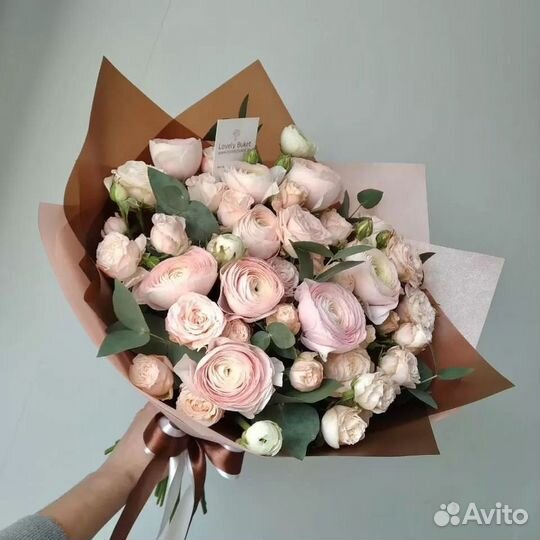 Ранункулюсы цветы букет