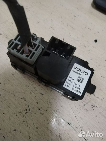 Резистор отопителя печки Volvo V40 31436958
