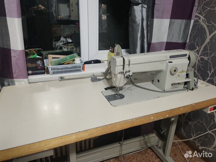 Швейная машина typical