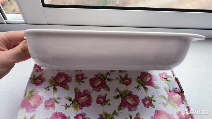 Салатник новый,форма для закусок,и подставка