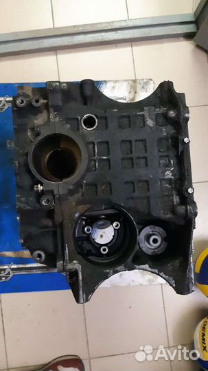 Блок цилиндров двигателя N52B25 BMW E90 E60 E83