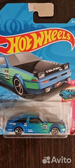 Машинки hotwheels