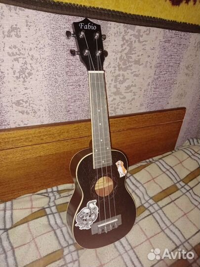 Укулеле Fabio + чехол