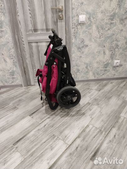 Прогулочная коляска peg perego booklet
